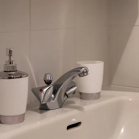 La Casa Degli Sbilfs - Wi-fi, Netflix E Garage Box , A 2 Minuti Dal Monte Zoncolan Ravascletto